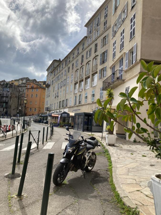 Sognu Di Matteu - Bel Appartement Entierement Climatise - Vue Mer, Vieux Port Bastia Eksteriør billede